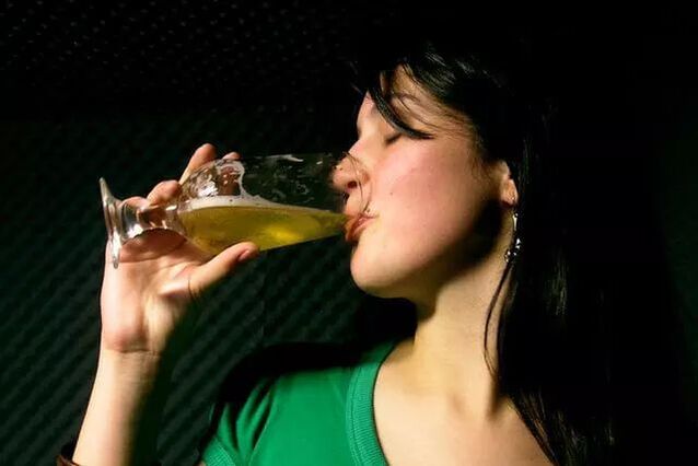 alcoolisme féminin à la bière