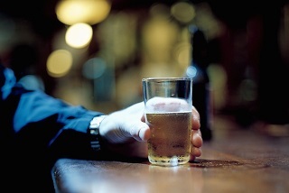 moyens d'arrêter de boire de l'alcool par vous-même